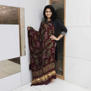 Dupatta Gajji Silk Amba Dal Pattern-Maroon